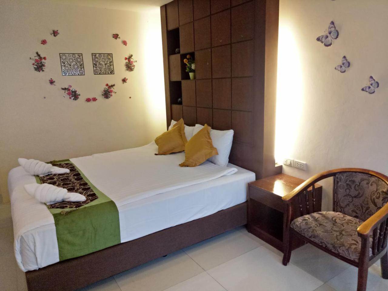 Отель 7 Sky Residency Patong Экстерьер фото
